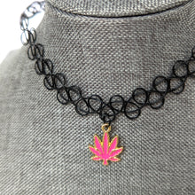 Load image into Gallery viewer, Pot Leaf Choker
