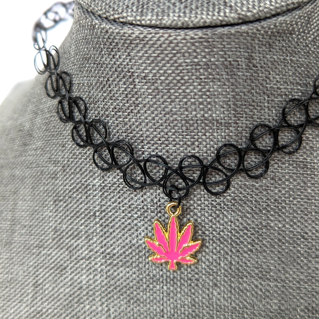 Pot Leaf Choker